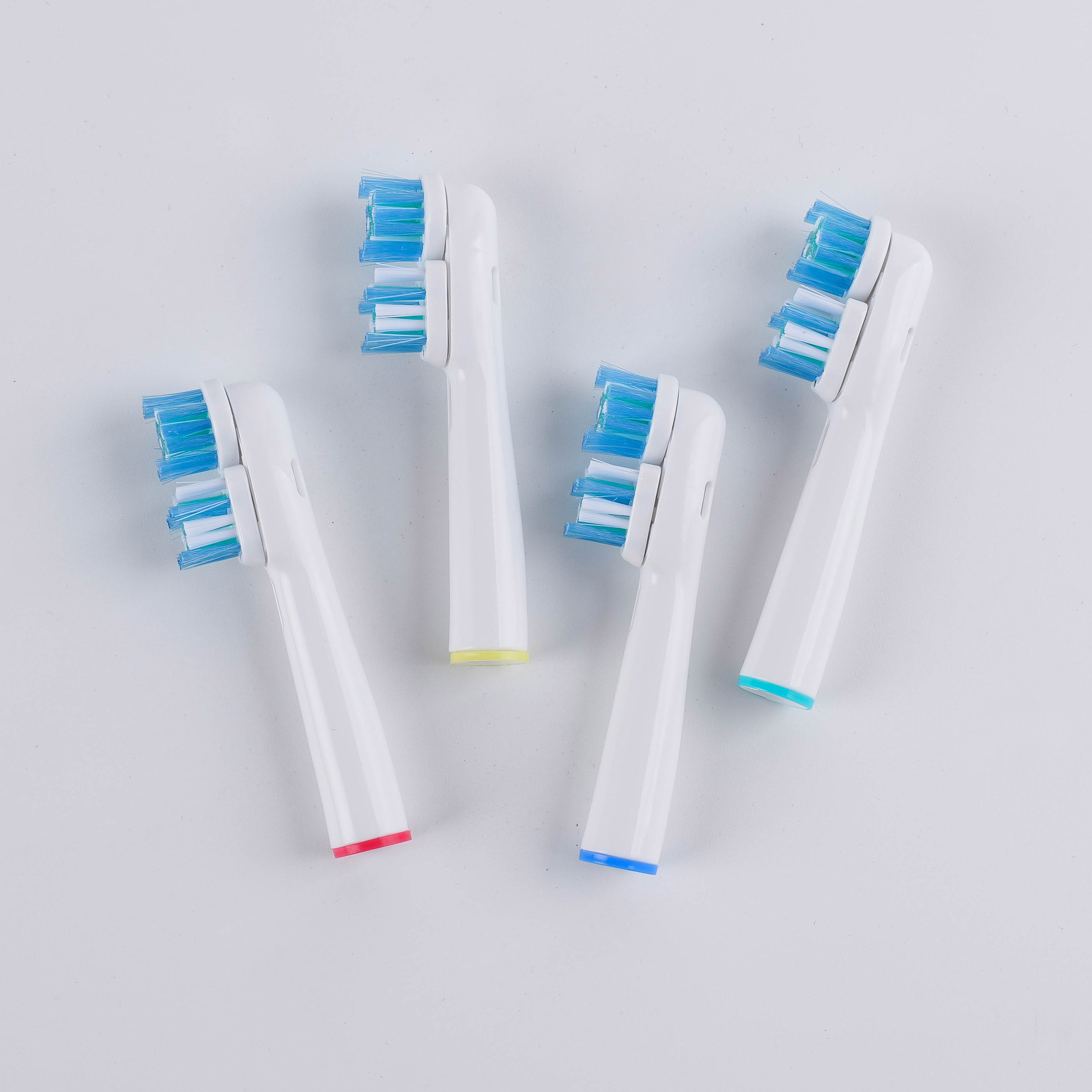 4/8/12/16個入り交換用ブラシヘッド オーラルデュアル - Teeth Whitening Machine Professional のレビューと価格